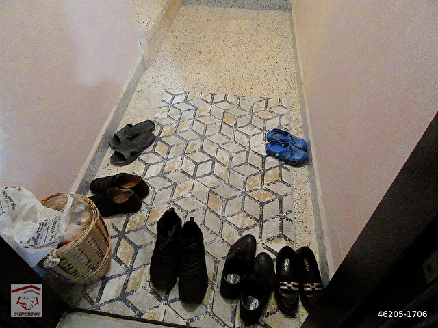 FİYAT DÜŞTÜ ÇELİKTEPE MAHALLESİNDE 1+1 80M2 EŞYALI SATILIK DAİRE - Görsel 20