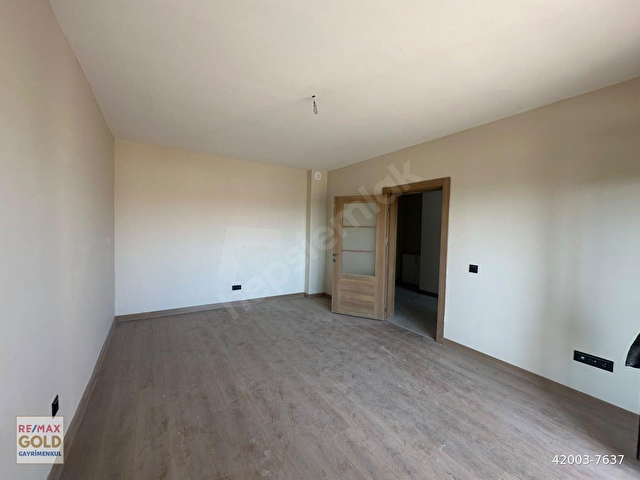 RE/MAX SELHATTİNDEN MALTEPE TOKİ ATIŞ OKULUNDA 2+1 ARAKAT DAİRE - Görsel 2