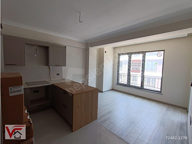VARAN EMLAKTAN CADDE PORTDA SATILIK 1+1 DAİRE - Görsel 21