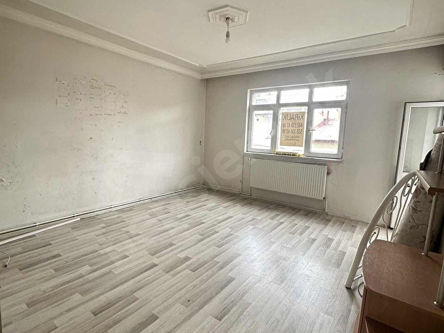 yunusemrede kiralık 1+1 geniş ferah daire - Görsel 3