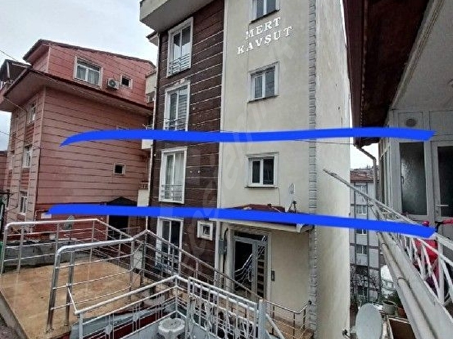 TURGUT MAHALLESİ SAHİBİNDEN2+1 SATILIK ARA KAT