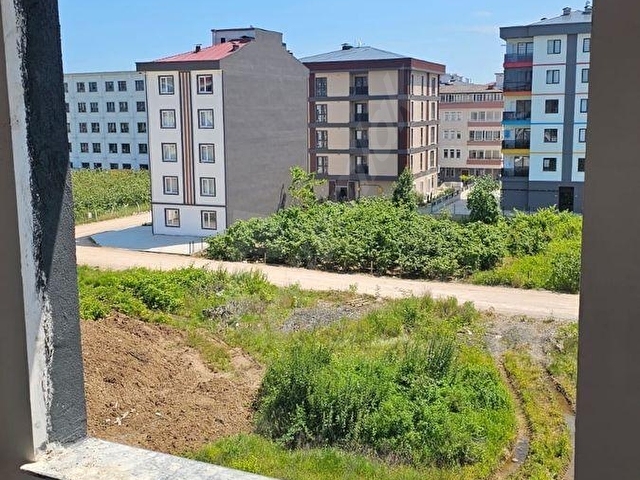 İSERA GAYRİMENKULDEN CUMHURİYETTE SATILIK 1+1 - Görsel 6