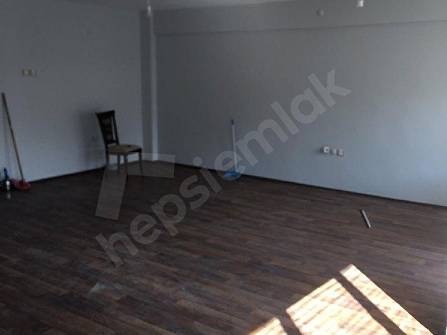 NERGİZ de.Bakımlı ,ASANSÖRSüZ, DOGALGAZ LI, son kat ,3+1,temiz,145 M2 - Görsel 19