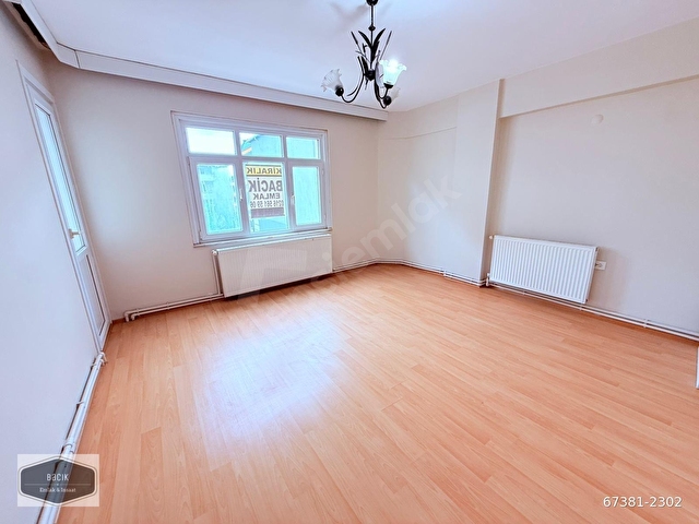 SANCAKTEPE SARIGAZİ METRO KİRALIK 2+1 ARAKAT 95m2 DAİRE BACİK - Görsel 2