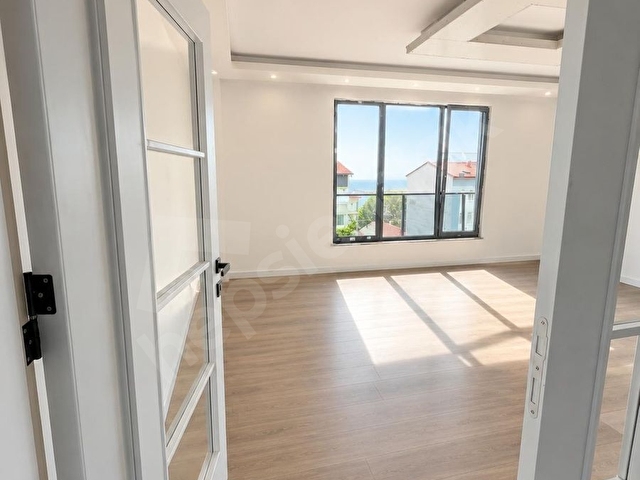 ROTA MODERNDEN GÜLYALIDA DENİZ MANZARALI LÜKS DAİRE! - Görsel 5