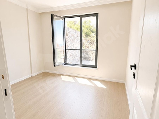 ROTA MODERNDEN GÜLYALIDA DENİZ MANZARALI LÜKS DAİRE! - Görsel 8