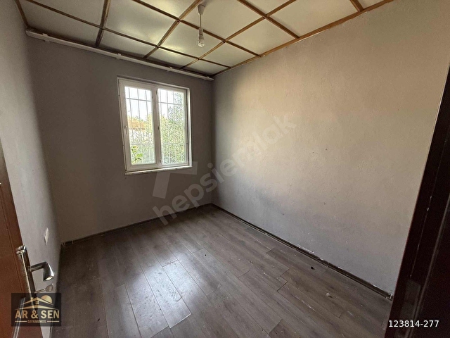 Kepez gazi mah 1+1 ayrı mutfak,bahçe mevcut kiralık ev - Görsel 17