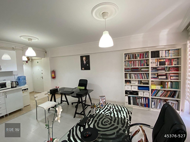 Carsi Icinde Inonu Caddesinde Ara Kat Satilik 1 0 Studyo Daire 45376 527 Hurriyet Emlak