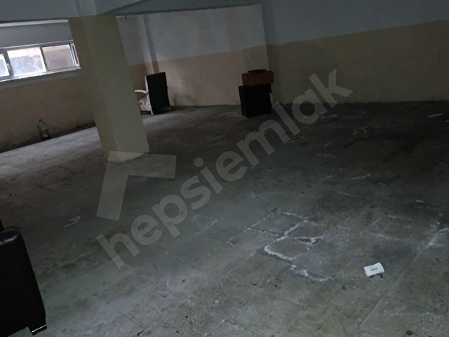 yeşilcede iki katlı kiralık iş yeri 300 metrekare