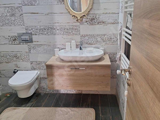 Karaovada 3+1 Kiralık Full Eşyalı deniz manzaralı Lüks Villa - Görsel 4