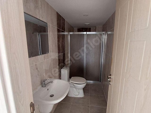 ERKOÇ GAYRİMENKULDEN ÇAMLICA MH. 2+1 ARA KAT DUBLEKS DAİRE - Görsel 5