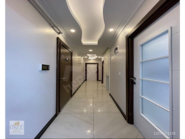 METROBÜSE YÜRÜME MESAFESİNDE SATILIK 2+1 ARAKAT DAİRE - Görsel 12