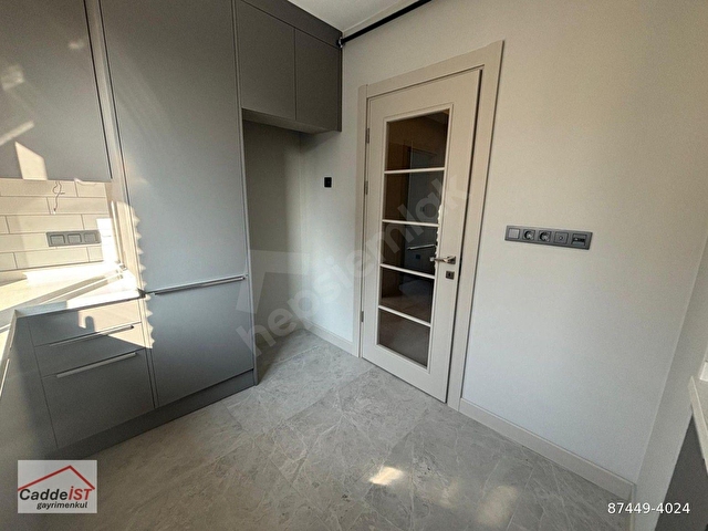 CaddeİST GÖZTEPEDE KAPANMAZ YEŞİLLİK MANZARALI 90m² NET SIFIR ARA KAT - Görsel 14