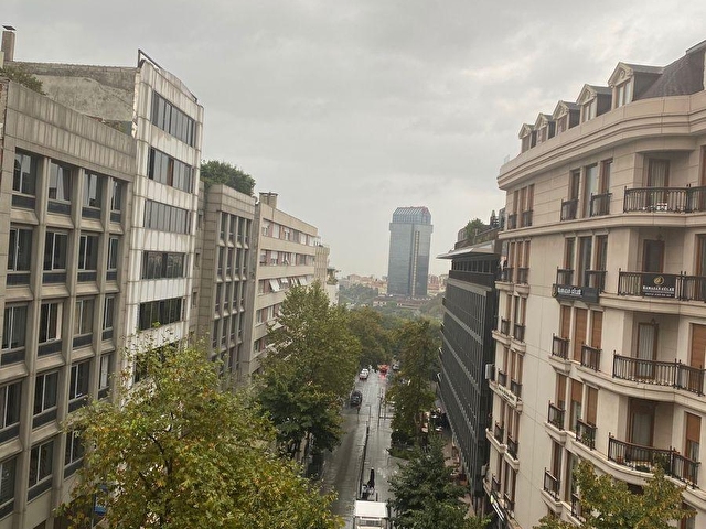 Nişantaşı Abdi İpekçi Caddede Köşe Manzaralı Kaliteli Satılık Konut