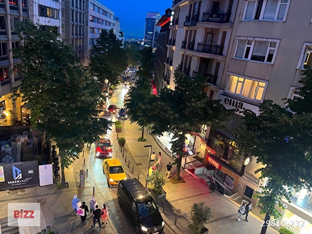 Nişantaşı Abdi İpekçi Caddede Köşe Manzaralı Kaliteli Satılık Konut