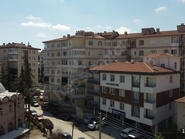 AYBARS GAYRİMENKULDEN ÇARŞI MERKEZDE SATILIK 2+1 SIFIR DAİRE - Görsel 4