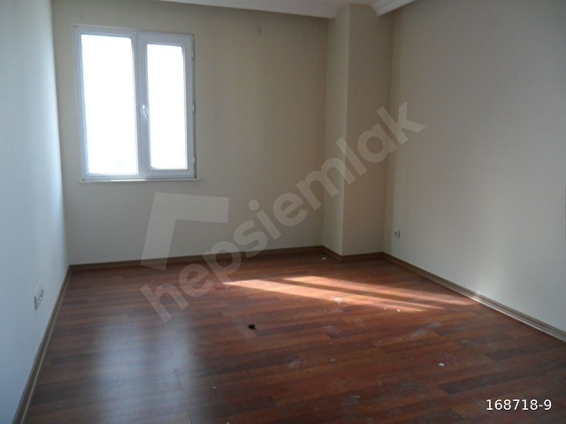 METROBUSE YAKIN GÜVENLİKLİ HAVUZLU SİTE DE DAİRE - Görsel 4