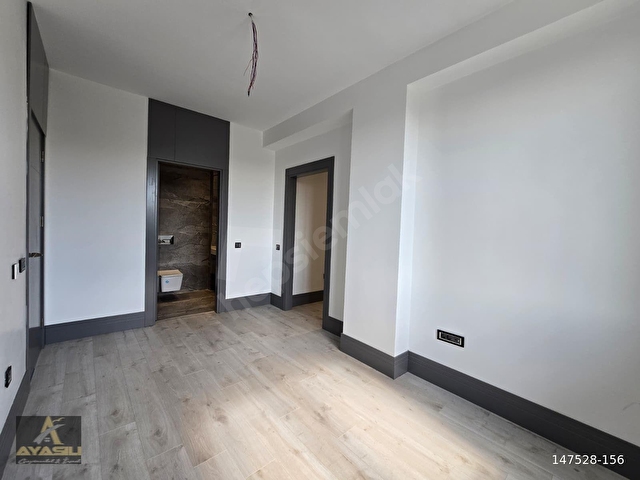 ÇAY BAĞLARINDA SATILIK 9+1 PREMİUM VİLLA - Görsel 24