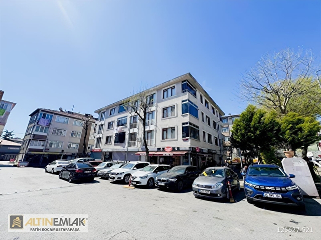 ALTIN EMLAKTAN 9 YILLIK BİNADA BALKONLU 2+1 KÖŞE DAİRE - Görsel 2