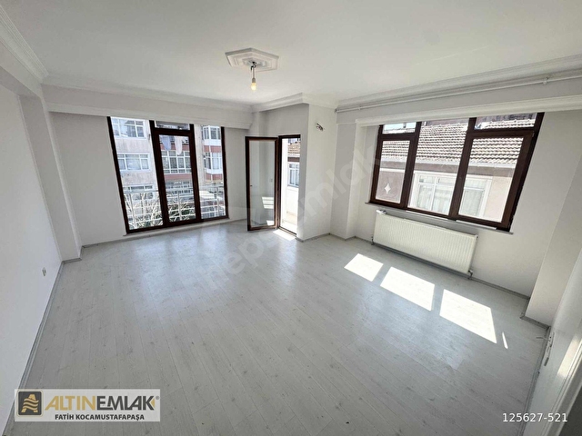 ALTIN EMLAKTAN 9 YILLIK BİNADA BALKONLU 2+1 KÖŞE DAİRE