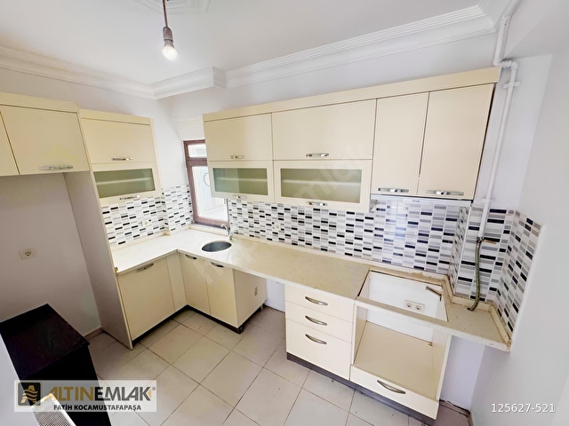 ALTIN EMLAKTAN 9 YILLIK BİNADA BALKONLU 2+1 KÖŞE DAİRE - Görsel 5