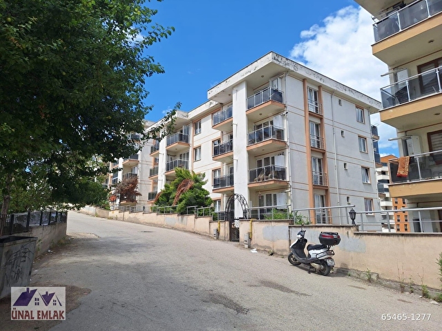 ÜNAL EMLAKTAN 100.YIL MAHALLESİNDE KİRALIK 1+1 DAİRE