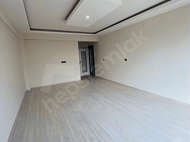 TÜRKER EMLAKTAN SORGUN HASTANESİ YOLUNDA SATILIK 3+1 DAİRE - Görsel 11
