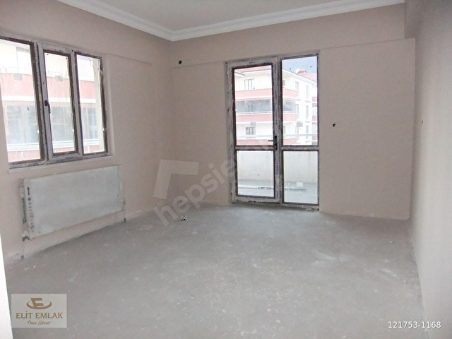 ELİT EMLAKTAN S.BOLU ESENTEPE SÜİT YAŞAMDA SATILIK 4+1 DAİRE - Görsel 4