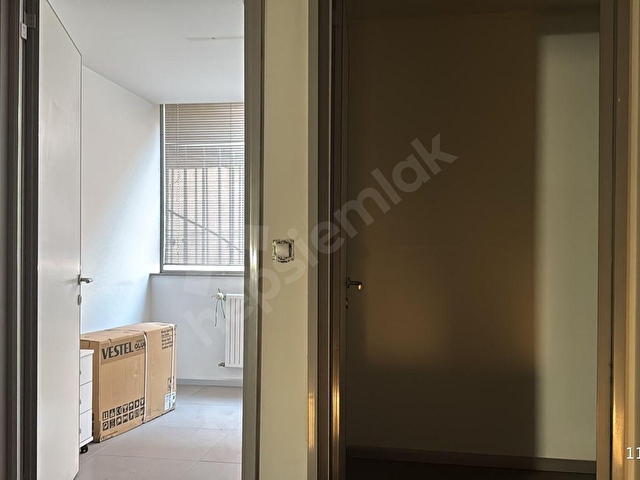 *Remax*Öncü*Ümraniye Çarşıda 660m² Kiralık Dükkan - Görsel 12