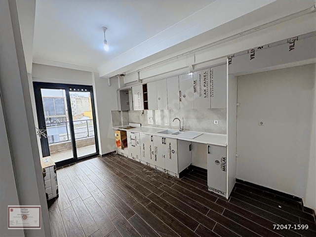 Akhisar Reşatbey Mh. Kiralık 2+1 Sıfır Lüx Arakat Daire