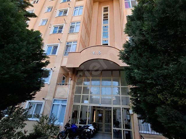 AKHİSAR HACIİSHAK TOKİ FAHRİ SERTEL EMLAKTAN KİRALIK 3+1 DAİRE