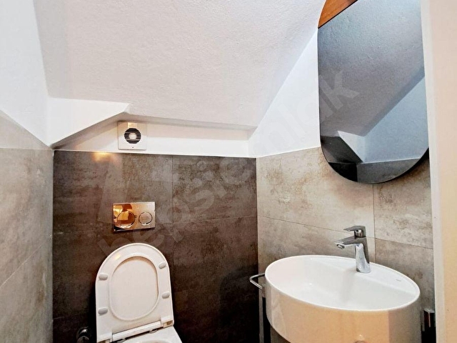 Alanya Demirtaşta Ultra Lüks 2 Katlı Satılık Müstakil Villa - Görsel 28