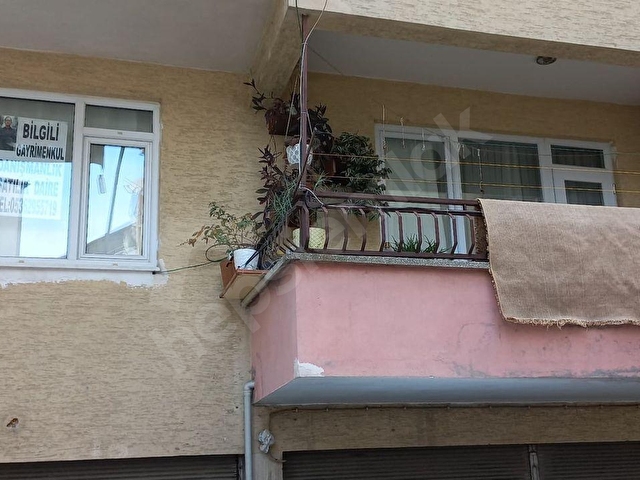 BİLGİLİ GAYRİMENKUL DANIŞMANLIK DAN SATILIK 1.KAT  DAİRE 150M2 VE 4+1 - Görsel 9