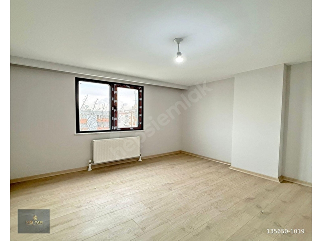 MSDEN CADDE ÜSTÜNDE GENİŞ KULLANIMI İLE ÇİFT BALKONLU 2+1 DAİRE - Görsel 21