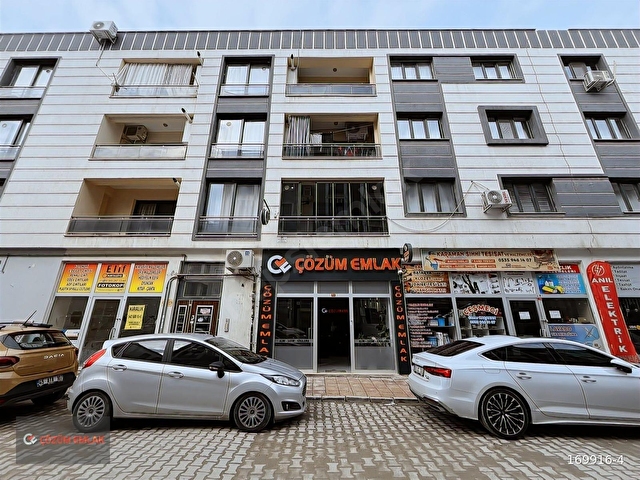 ÇÖZÜM EMLAKTAN MURADİYE İSTASYON CİV. 2+1 ARA KAT SATILIK DAİRE - Görsel 2