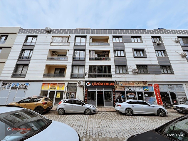 ÇÖZÜM EMLAKTAN MURADİYE İSTASYON CİV. 2+1 ARA KAT SATILIK DAİRE - Görsel 5