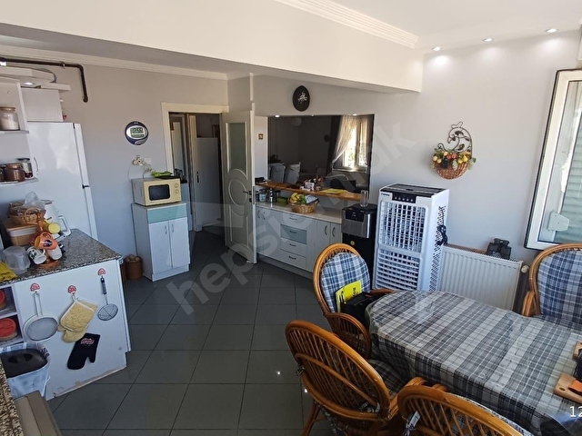 NARLIDERE HUZUR MAHALLESİNDE DENİZ MANZARALI 3+1 SATILIK DAİRE - Görsel 15