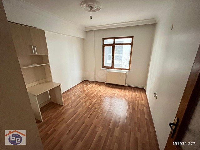 BAYLAN EMLAKTAN BAHÇELİEVLER MAH.ŞEYH ŞAMİL CAD.FERAH EVLERİ 2. KAT 3+1 SATILIK DAİRE - Görsel 6