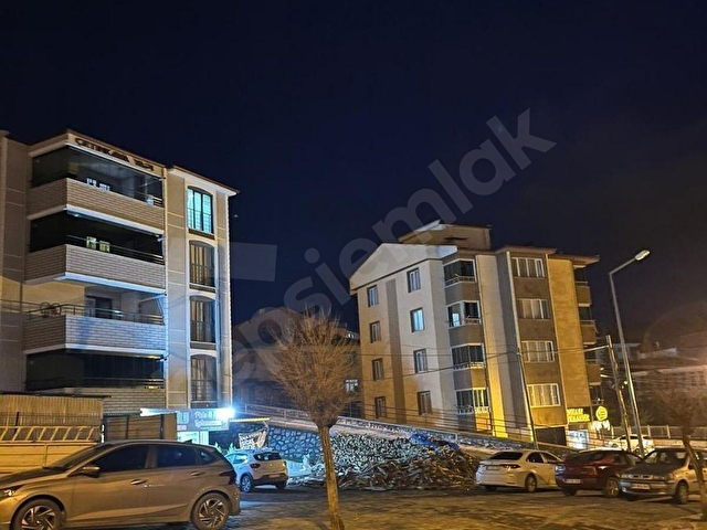 AKADEMİ EMLAKTAN BAHÇELİEVLER MAH. 2+0 SATILIK DAİRE - Görsel 5