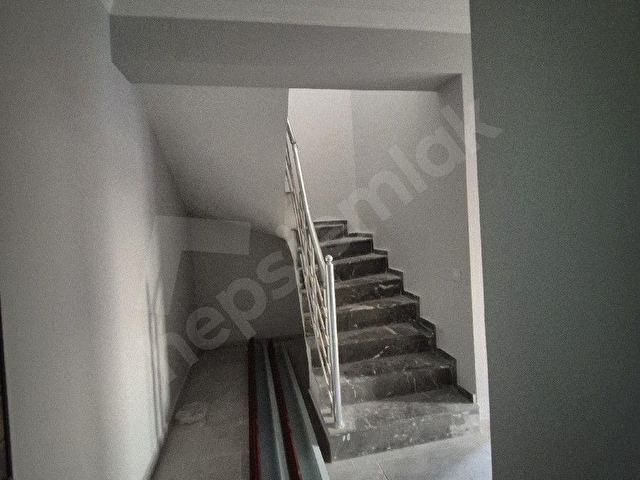 BORNOVA DOĞANLAR DA 3+1 KİRALIK LÜKS ÇATI DUBLEKS DAİRE - Görsel 11