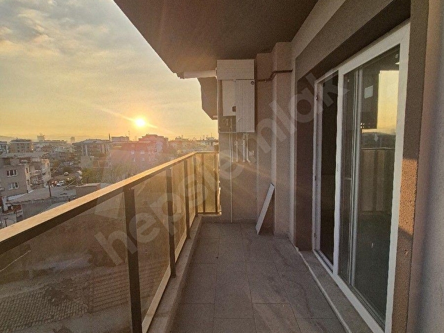 BORNOVA DOĞANLAR DA 3+1 KİRALIK LÜKS ÇATI DUBLEKS DAİRE - Görsel 22
