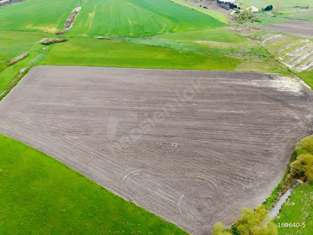 Nakkaşta 661m² Çaplı Arsa 18 Metrelik Yola Cephe Hastane Dibinde - Görsel 6