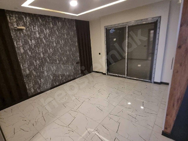 Karaova mevkii AVM ye ve denize yakın özel havuzlu villa - Görsel 7