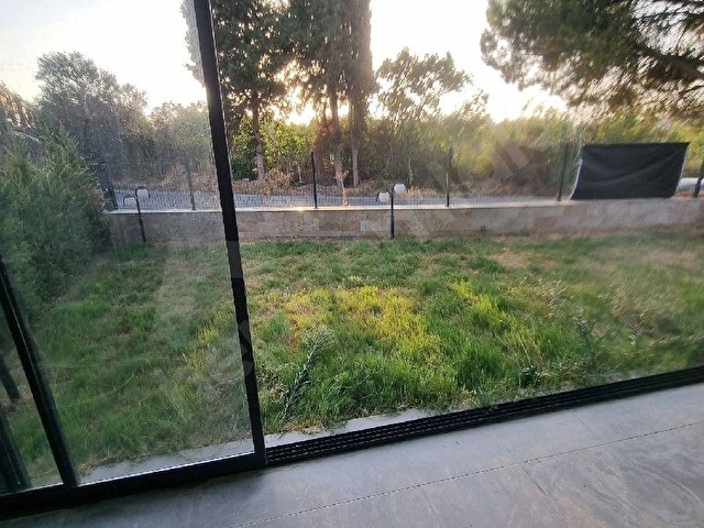 Karaova mevkii AVM ye ve denize yakın özel havuzlu villa - Görsel 24