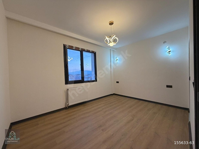 Yüksek Katlı Sitede Geniş Metrekareli Full+Full Kiralık Daire - Görsel 4