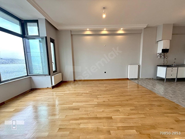 Çengelköy  Kulelide  Boğaz  Manzaralı  İş yerine  Uygun Kiralık Daire - Görsel 10