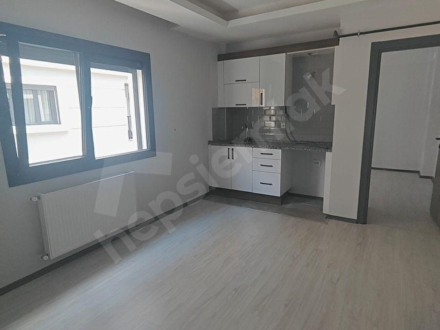 Yaylacık mah doğalgazlı asansörlü balkonlu arakat 2+1 kiralık - Görsel 30