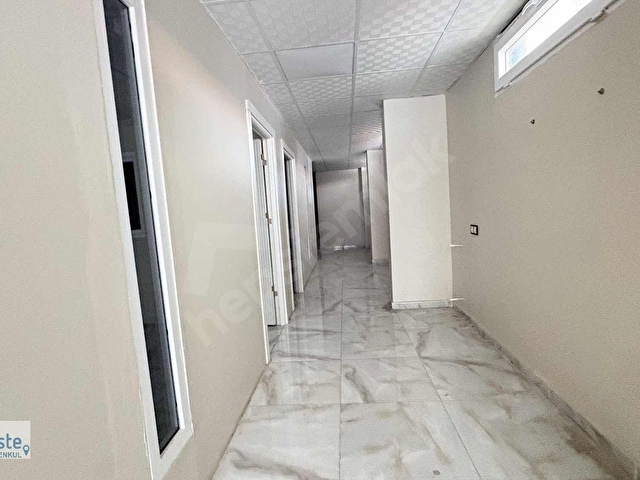 Bercesteden Kiralık 35 Metrede Asma Katlı Depolu Dükkan - Görsel 8