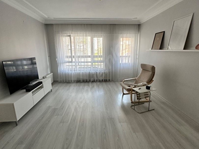 GENERAL ZEKİ DOĞANDA SAHİBİNDEN MASRAFSIZ YAPILI DAİRE - Görsel 2