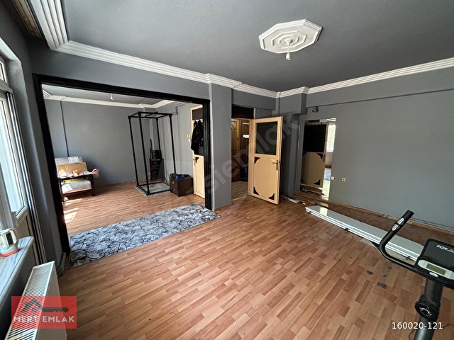 MERTTEN KREDİYE UYGUN KAPALI PAZAR YERİNE ÇOK YAKIN 3+1